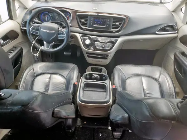 2C4RC1BG7HR642361 2017 CHRYSLER PACIFICA - Image 8