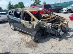 2C4RC1BG7HR656566 2017 CHRYSLER PACIFICA