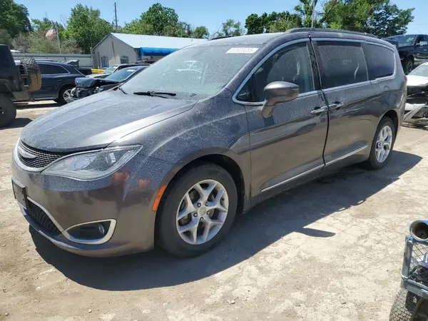 2C4RC1BG7HR667728 2017 CHRYSLER PACIFICA - Image 1