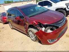 2C4RC1BG7HR683122 2017 CHRYSLER PACIFICA