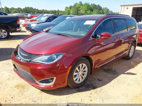 2C4RC1BG7HR683122 2017 CHRYSLER PACIFICA - Image 2