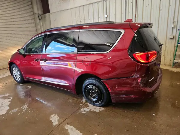 2C4RC1BG7HR683184 2017 CHRYSLER PACIFICA - Image 2