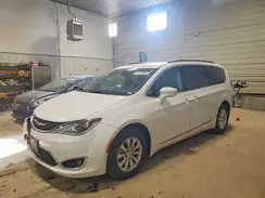 2C4RC1BG7HR683427 2017 CHRYSLER PACIFICA