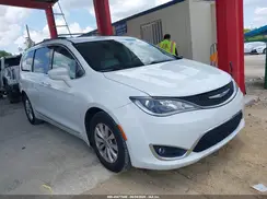 2C4RC1BG7HR691513 2017 CHRYSLER PACIFICA