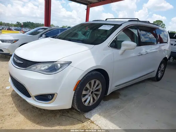 2C4RC1BG7HR691513 2017 CHRYSLER PACIFICA - Image 2