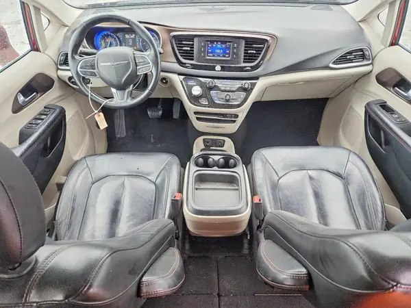 2C4RC1BG7HR692015 2017 CHRYSLER PACIFICA - Image 8