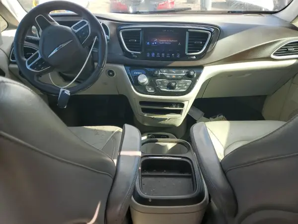 2C4RC1BG7HR705104 2017 CHRYSLER PACIFICA - Image 8