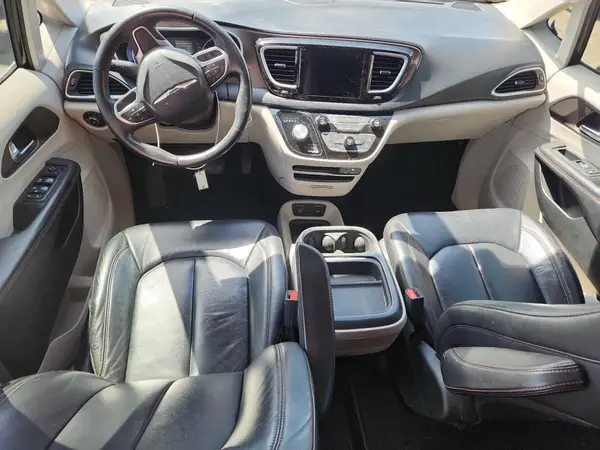 2C4RC1BG7HR705197 2017 CHRYSLER PACIFICA - Image 8