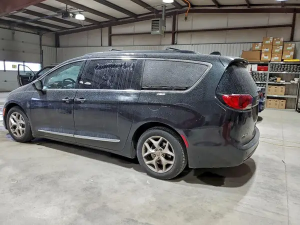 2C4RC1BG7HR710500 2017 CHRYSLER PACIFICA - Image 2