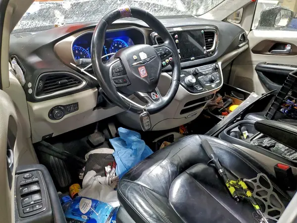 2C4RC1BG7HR710500 2017 CHRYSLER PACIFICA - Image 8