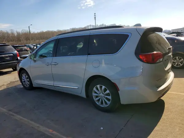 2C4RC1BG7HR720458 2017 CHRYSLER PACIFICA - Image 2