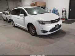2C4RC1BG7HR733744 2017 CHRYSLER PACIFICA