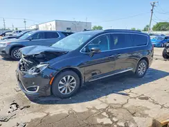 2C4RC1BG7HR745117 2017 CHRYSLER PACIFICA