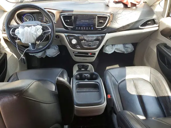 2C4RC1BG7HR745117 2017 CHRYSLER PACIFICA - Image 8