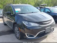 2C4RC1BG7HR745134 2017 CHRYSLER PACIFICA