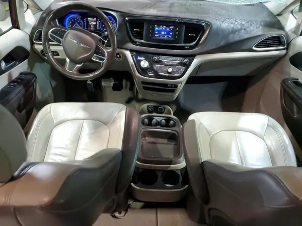2C4RC1BG7HR747207 2017 CHRYSLER PACIFICA - Image 8