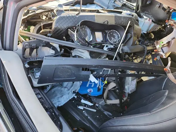 2C4RC1BG7HR758918 2017 CHRYSLER PACIFICA - Image 8