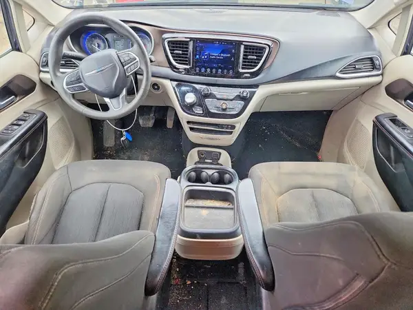 2C4RC1BG7HR788436 2017 CHRYSLER PACIFICA - Image 8