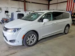 2C4RC1BG7HR794673 2017 CHRYSLER PACIFICA