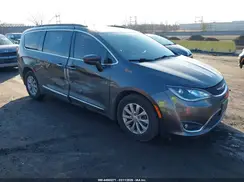 2C4RC1BG7HR797203 2017 CHRYSLER PACIFICA