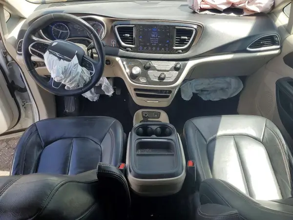 2C4RC1BG7HR816221 2017 CHRYSLER PACIFICA - Image 8