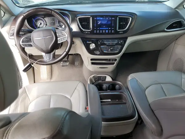 2C4RC1BG7HR831656 2017 CHRYSLER PACIFICA - Image 8