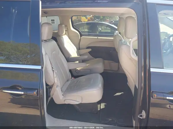 2C4RC1BG7HR832953 2017 CHRYSLER PACIFICA - Image 8