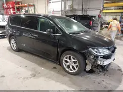 2C4RC1BG7HR844536 2017 CHRYSLER PACIFICA