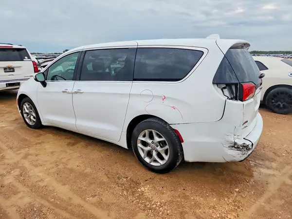 2C4RC1BG7HR844889 2017 CHRYSLER PACIFICA - Image 2