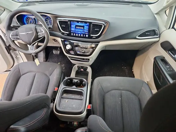 2C4RC1BG7HR844889 2017 CHRYSLER PACIFICA - Image 8
