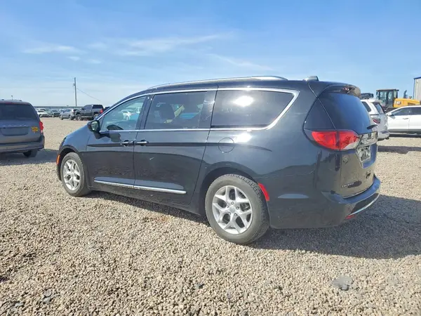 2C4RC1BG7JR103177 2018 CHRYSLER PACIFICA - Image 2