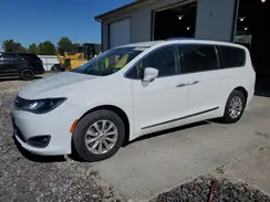 2C4RC1BG7JR113661 2018 CHRYSLER PACIFICA