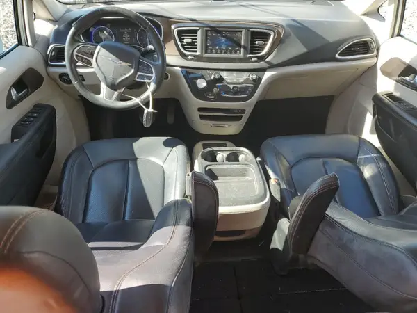 2C4RC1BG7JR113661 2018 CHRYSLER PACIFICA - Image 8