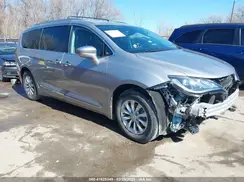 2C4RC1BG7JR119069 2018 CHRYSLER PACIFICA