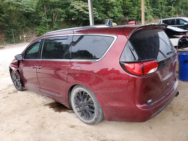 2C4RC1BG7JR126457 2018 CHRYSLER PACIFICA - Image 2
