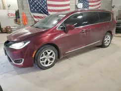 2C4RC1BG7JR130329 2018 CHRYSLER PACIFICA