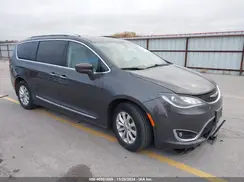 2C4RC1BG7JR139449 2018 CHRYSLER PACIFICA
