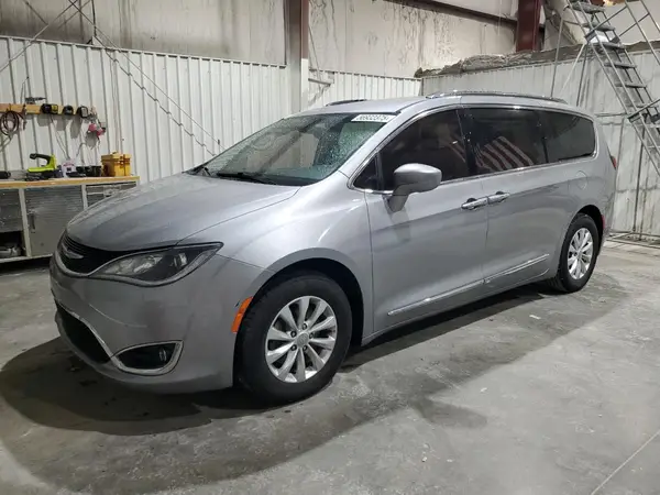 2C4RC1BG7JR141802 2018 CHRYSLER PACIFICA - Image 1