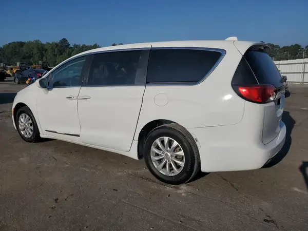 2C4RC1BG7JR142464 2018 CHRYSLER PACIFICA - Image 2