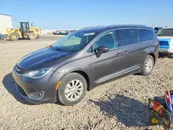 2C4RC1BG7JR148877 2018 CHRYSLER PACIFICA