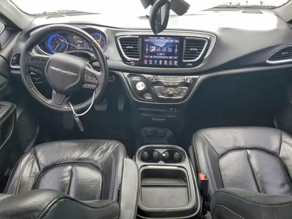 2C4RC1BG7JR165100 2018 CHRYSLER PACIFICA - Image 8