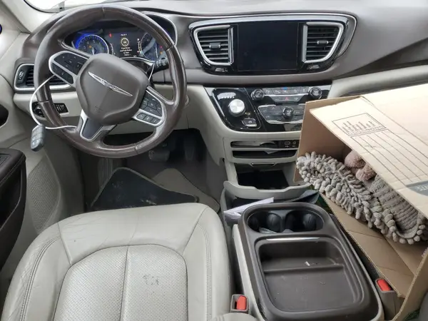 2C4RC1BG7JR171012 2018 CHRYSLER PACIFICA - Image 8