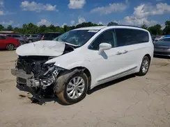 2C4RC1BG7JR172273 2018 CHRYSLER PACIFICA