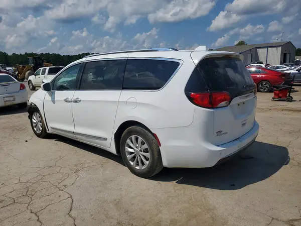 2C4RC1BG7JR172273 2018 CHRYSLER PACIFICA - Image 2
