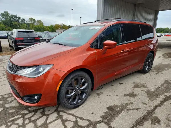2C4RC1BG7JR204235 2018 CHRYSLER PACIFICA - Image 1
