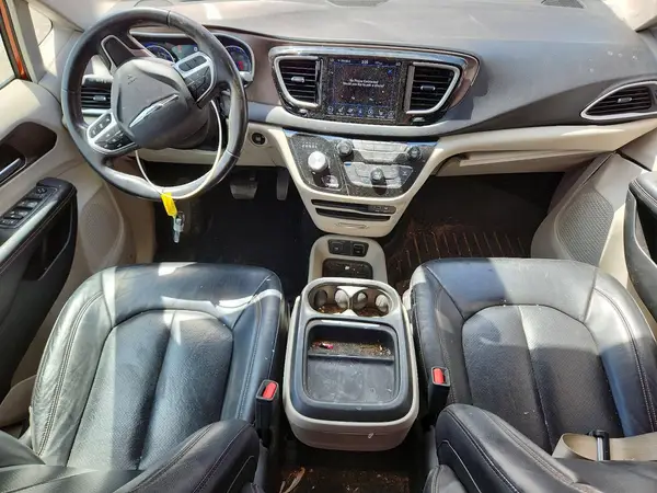 2C4RC1BG7JR212142 2018 CHRYSLER PACIFICA - Image 8