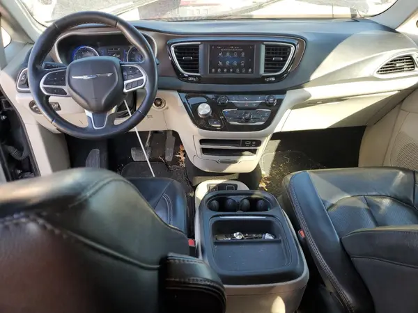 2C4RC1BG7JR214103 2018 CHRYSLER PACIFICA - Image 8