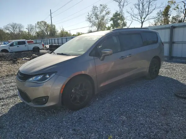 2C4RC1BG7JR217969 2018 CHRYSLER PACIFICA - Image 1