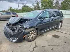 2C4RC1BG7JR227305 2018 CHRYSLER PACIFICA