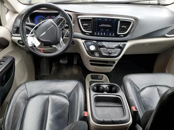 2C4RC1BG7JR233282 2018 CHRYSLER PACIFICA - Image 8